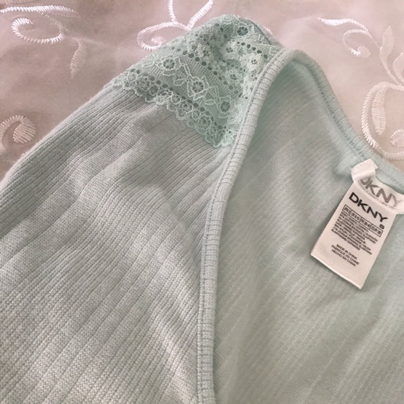 So pretty and soft cotton tee Dnky - Picture 3 of 6